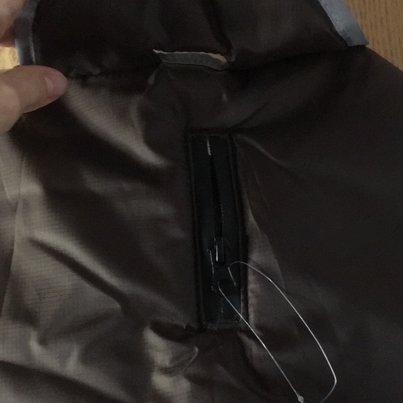 New Doggie Fleece Jacket Faux Collar Velcro Waist Closure Brown Medium 19”-16.5” - Picture 3 of 8